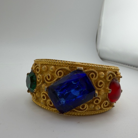 Vintage Maresco Jeweled Chain Necklace and unsigned Matching Cuff - Picture 7 of 15